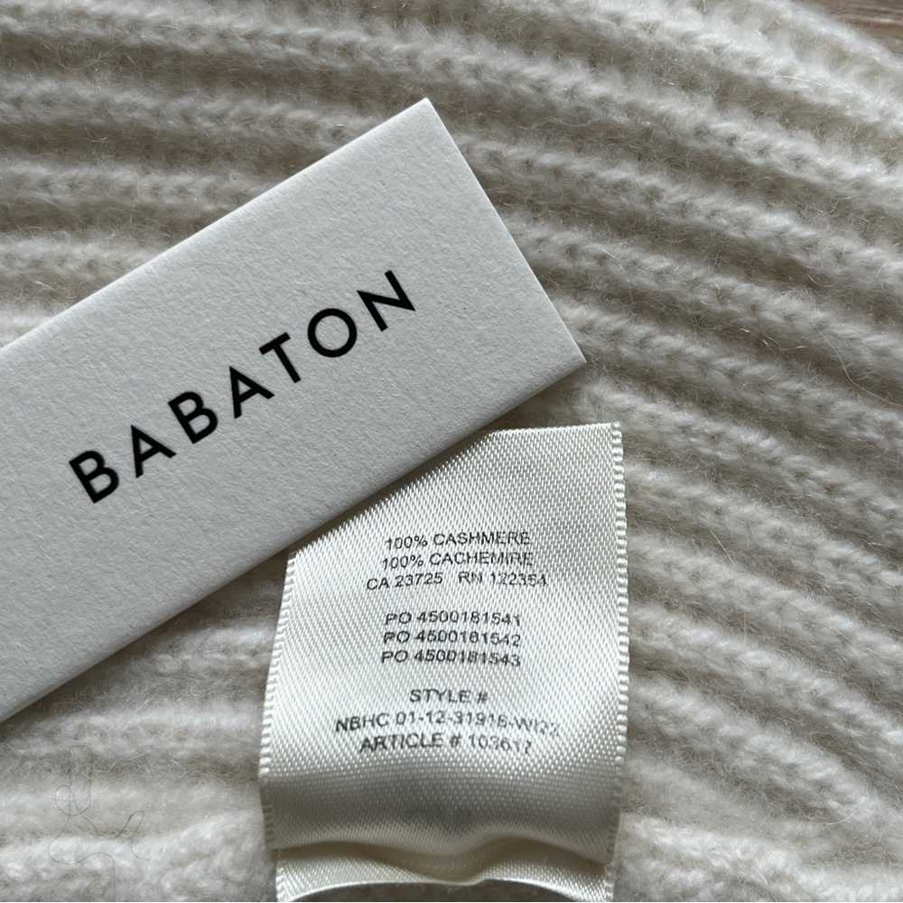 Aritzia Babaton 100% Cashmere Beanie Hat Cream Ivory Ribbed Knit NEW with Tags - Picture 13 of 13